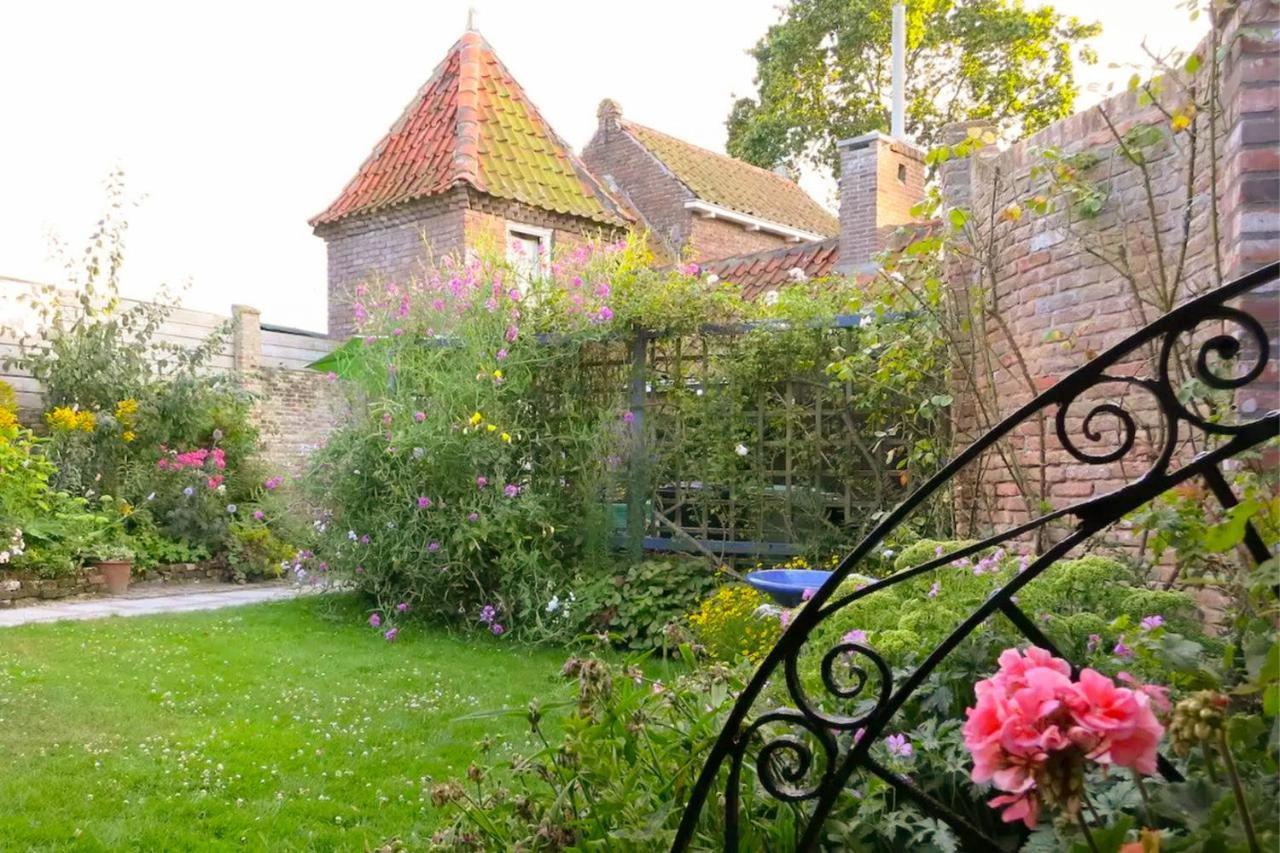 Countryside Bliss: Historic Cottage By The Sea 버그함스테드 외부 사진